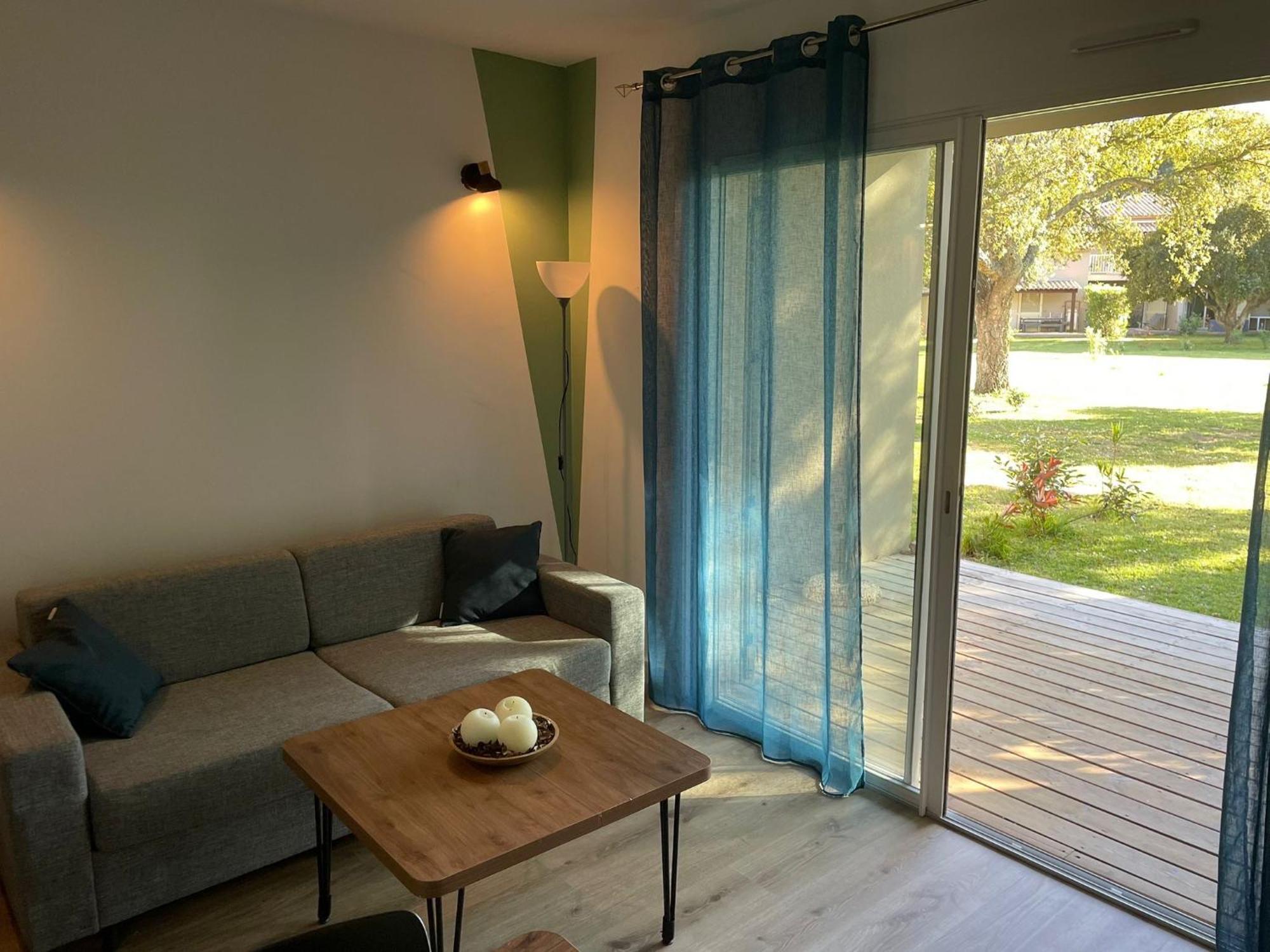 Fiori Di Cala Rossa Residence Hoteliere Lecci Exterior foto